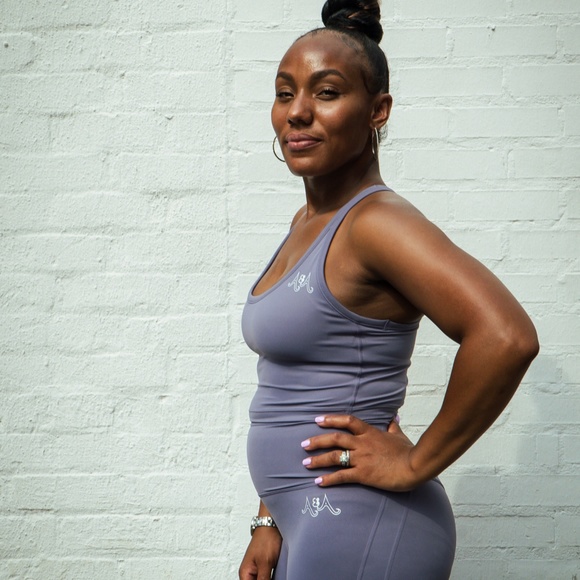 A&A Bra and Tights Workout Set - Picture 3 of 10